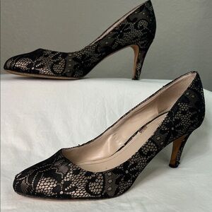Vince Camuto Black Lace Heels Size 9